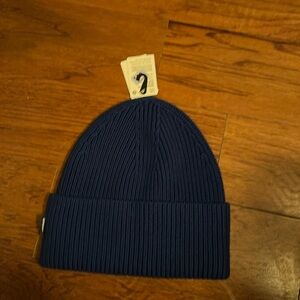 NWT lululemon ribbed merino wool blend beanie psychic blue size L/XL